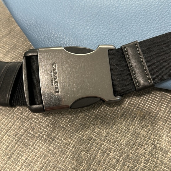 Coach Men’s Track Belt Bag - Picture 4 of 5